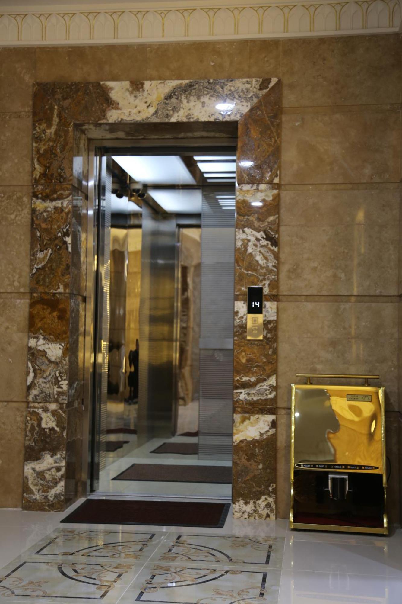 Hotel Ayni Душанбе Екстериор снимка