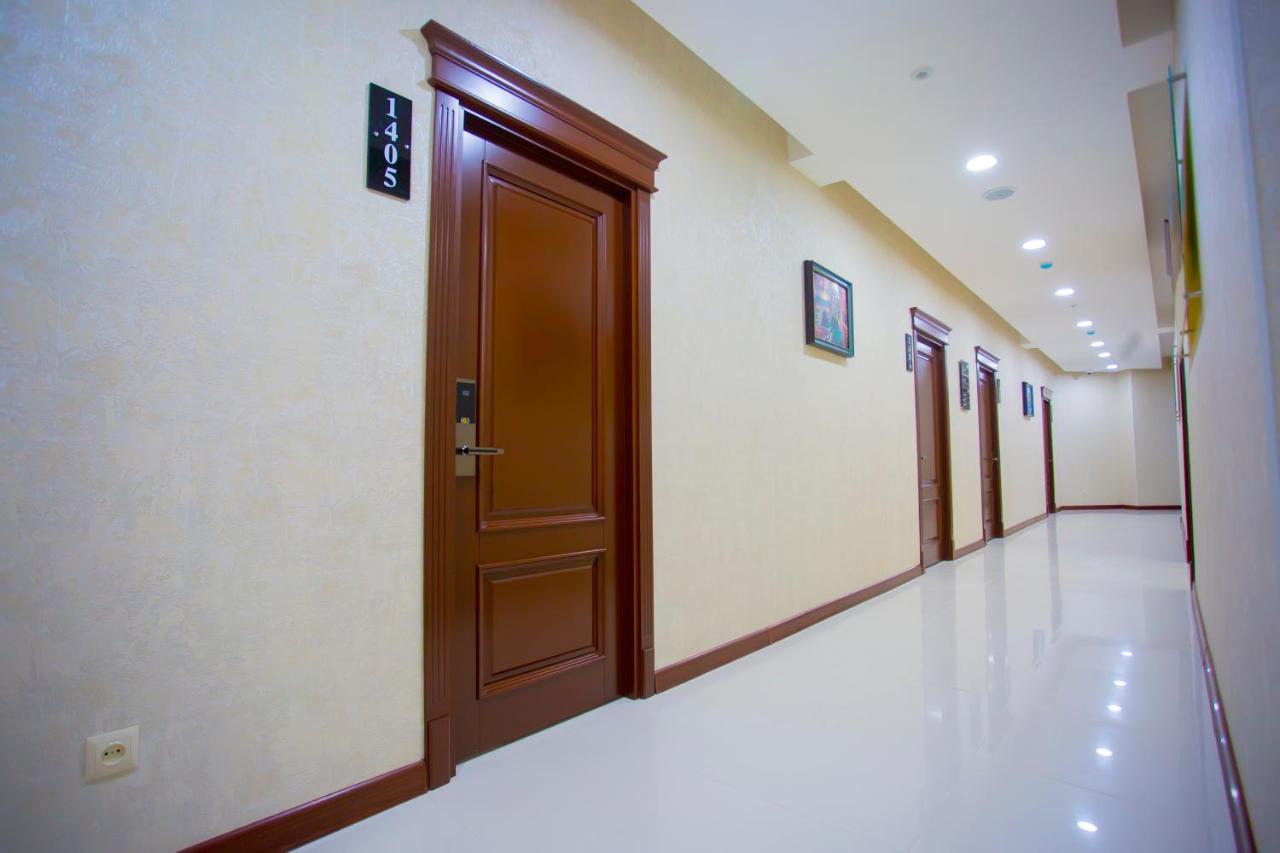 Hotel Ayni Душанбе Екстериор снимка
