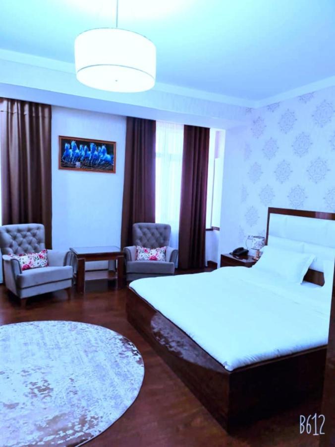 Hotel Ayni Душанбе Екстериор снимка